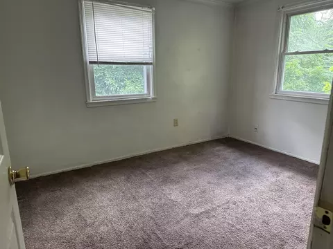 910-912 Mitchell Blvd, Springfield, OH 45503 photo 5