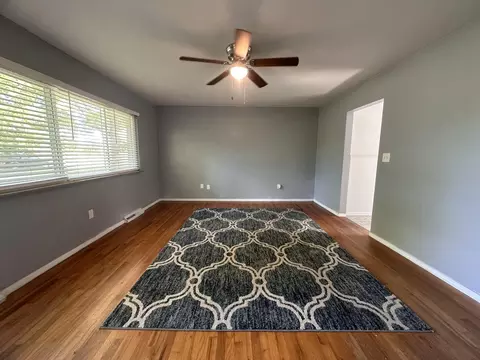2210 S Burnett Rd, Springfield, OH 45505 photo 6