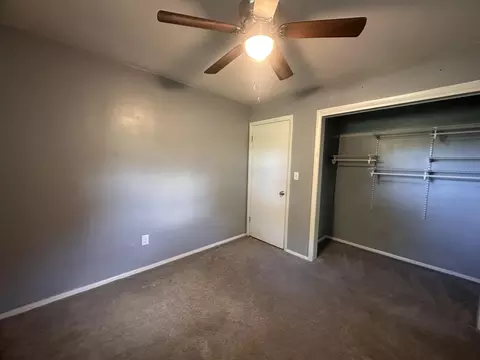 2210 S Burnett Rd, Springfield, OH 45505 photo 16
