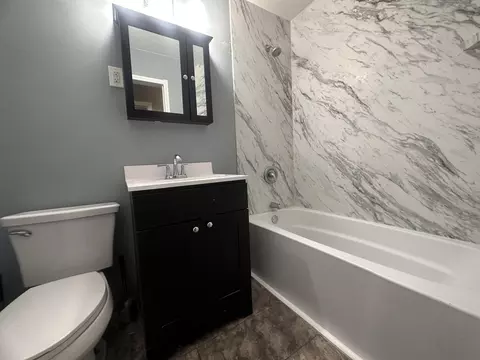 2210 S Burnett Rd, Springfield, OH 45505 photo 7
