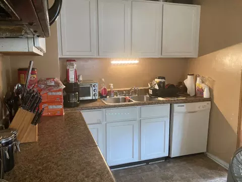 811 E Rose St, Springfield, OH 45505 photo 4