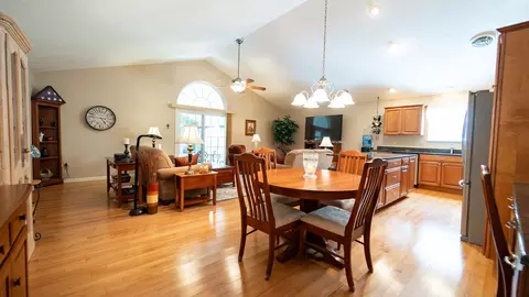 633 Donnelly Ave, Springfield, OH 45503 photo 6