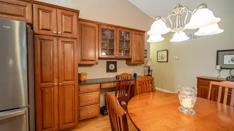 633 Donnelly Ave, Springfield, OH 45503 photo 9