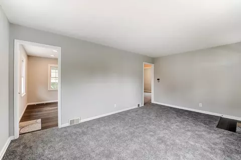 1327 Crestview Dr, Springfield, OH 45504 photo 15