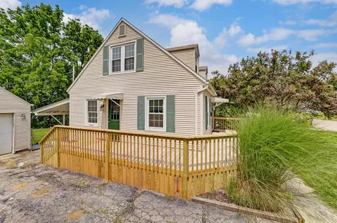 1327 Crestview Dr, Springfield, OH 45504 photo 4