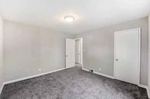 1327 Crestview Dr, Springfield, OH 45504 photo 16