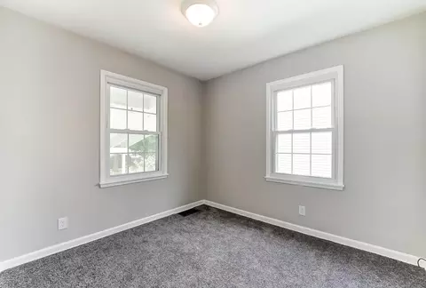 1327 Crestview Dr, Springfield, OH 45504 photo 17