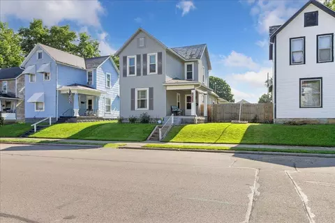 424 N Race St, Springfield, OH 45504 photo 3