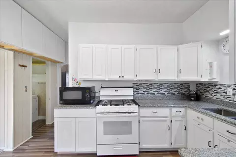 424 N Race St, Springfield, OH 45504 photo 12