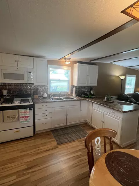 5289 Windy Point Rd, Celina, OH 45822 photo 6