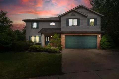 661 Ridgeway Dr, Sidney, OH 45365