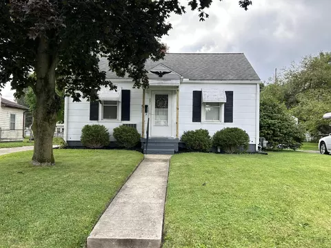 221 N Douglas Ave, Springfield, OH 45503