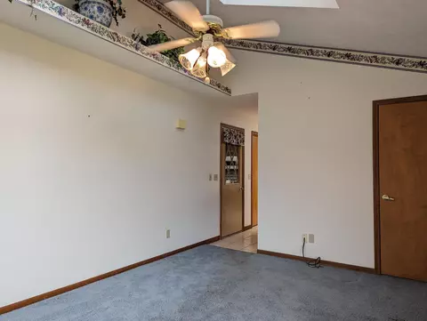 1780 Fox Ridge Dr, Springfield, OH 45503 photo 11