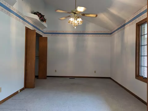 1780 Fox Ridge Dr, Springfield, OH 45503 photo 17
