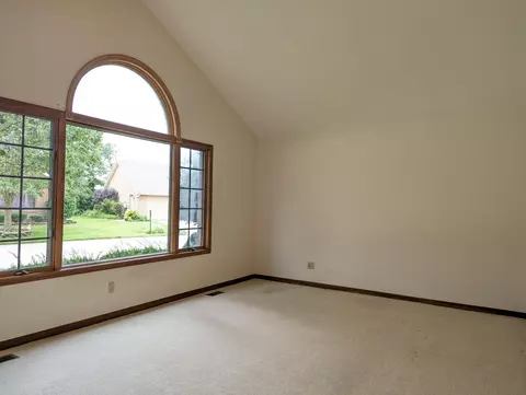 1780 Fox Ridge Dr, Springfield, OH 45503 photo 13
