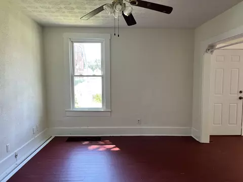 824 W North St, Springfield, OH 45504 photo 4