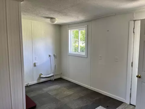 824 W North St, Springfield, OH 45504 photo 6
