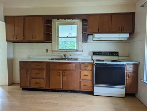 2481 Hilltop Ave, Springfield, OH 45503 photo 7