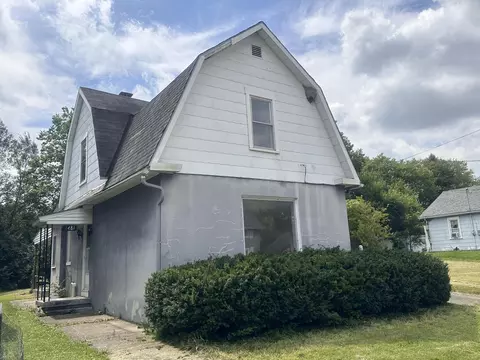2481 Hilltop Ave, Springfield, OH 45503