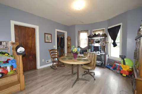 1602 S Limestone St, Springfield, OH 45505 photo 3