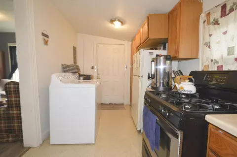 1602 S Limestone St, Springfield, OH 45505 photo 5