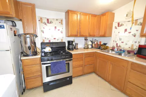 1602 S Limestone St, Springfield, OH 45505 photo 7