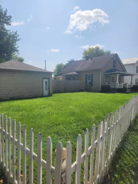 515 Gordon St, Piqua, OH 45356