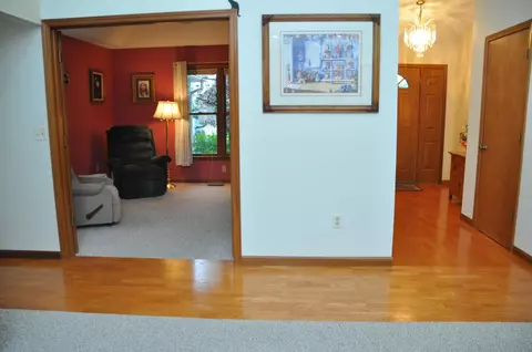 100 Deans Ct, Englewood, OH 45322 photo 3