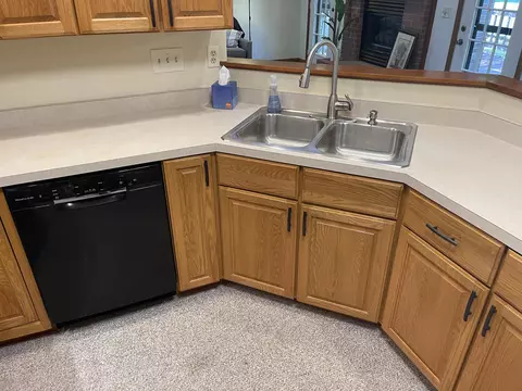 100 Deans Ct, Englewood, OH 45322 photo 12