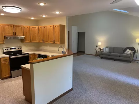 100 Deans Ct, Englewood, OH 45322 photo 11