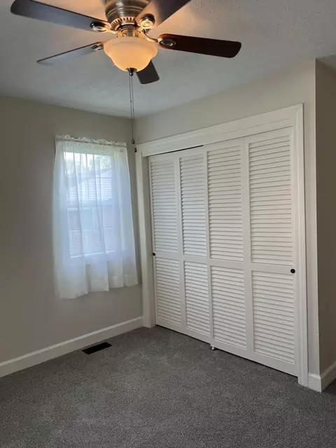 2637 Morton Dr, Springfield, OH 45505 photo 8