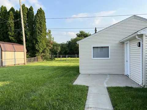 2637 Morton Dr, Springfield, OH 45505 photo 4