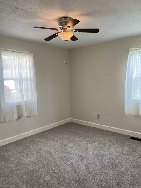 2637 Morton Dr, Springfield, OH 45505 photo 7