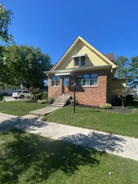 302 E South St, Coldwater, OH 45828 photo 2