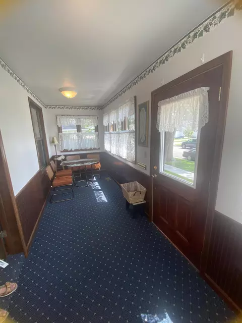 302 E South St, Coldwater, OH 45828 photo 5