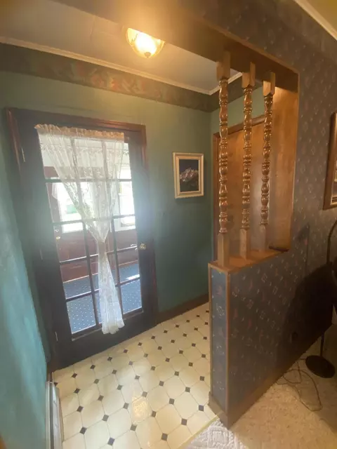 302 E South St, Coldwater, OH 45828 photo 8
