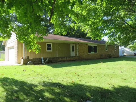 401 N Mulberry St, Tremont City, OH 45372