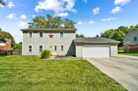 6775 Roberta Dr, Tipp City, OH 45371