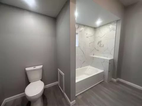 1126 W High St, Springfield, OH 45506 photo 9