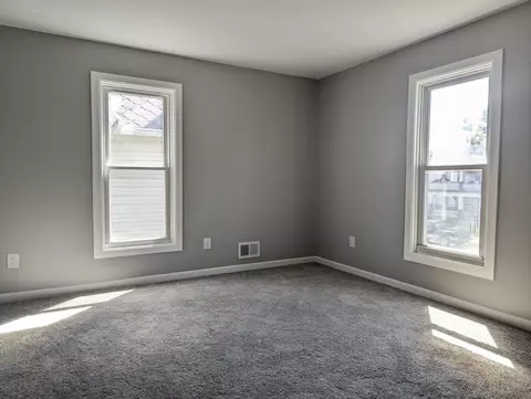 1126 W High St, Springfield, OH 45506 photo 14