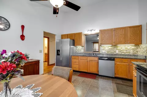 1350 Elizabeth Ct, Springfield, OH 45503 photo 9