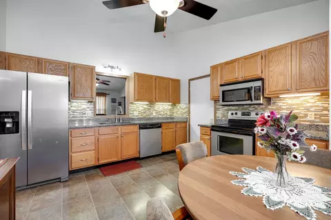 1350 Elizabeth Ct, Springfield, OH 45503 photo 7