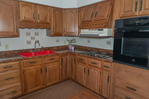 1412 Noel Dr, Springfield, OH 45506 photo 8