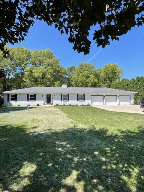 799 Riverside Dr, Sidney, OH 45365 photo 2