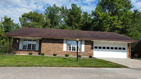 3076 E Brixton Dr, Springfield, OH 45503