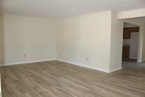 3026 Malibu Dr, Springfield, OH 45503 photo 6