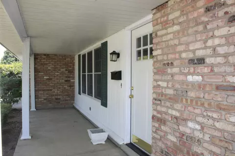 3026 Malibu Dr, Springfield, OH 45503 photo 4