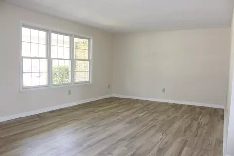 3026 Malibu Dr, Springfield, OH 45503 photo 8