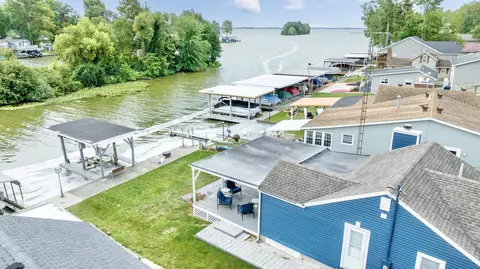 9451 Sassafrass Dr, Lakeview, OH 43331