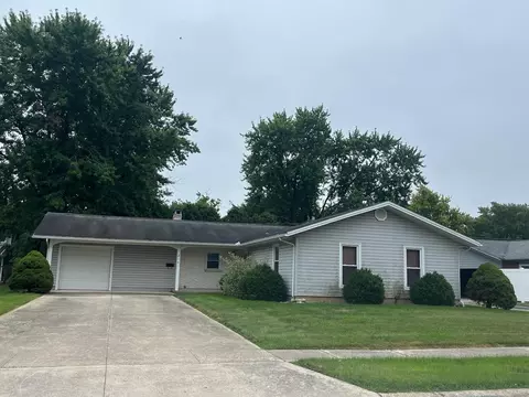 214 Dogwood Dr, Celina, OH 45822